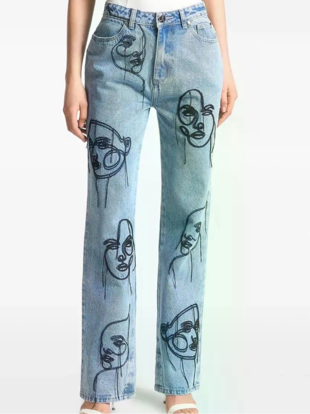 Maniere De Voir Audrey Line Art-Embroidery Mid-Rise Straight Leg Jeans